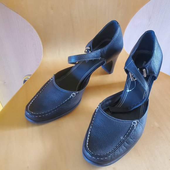 Hush Puppies Black Size 9.5M with 2.5inch  Heel - Picture 4 of 9